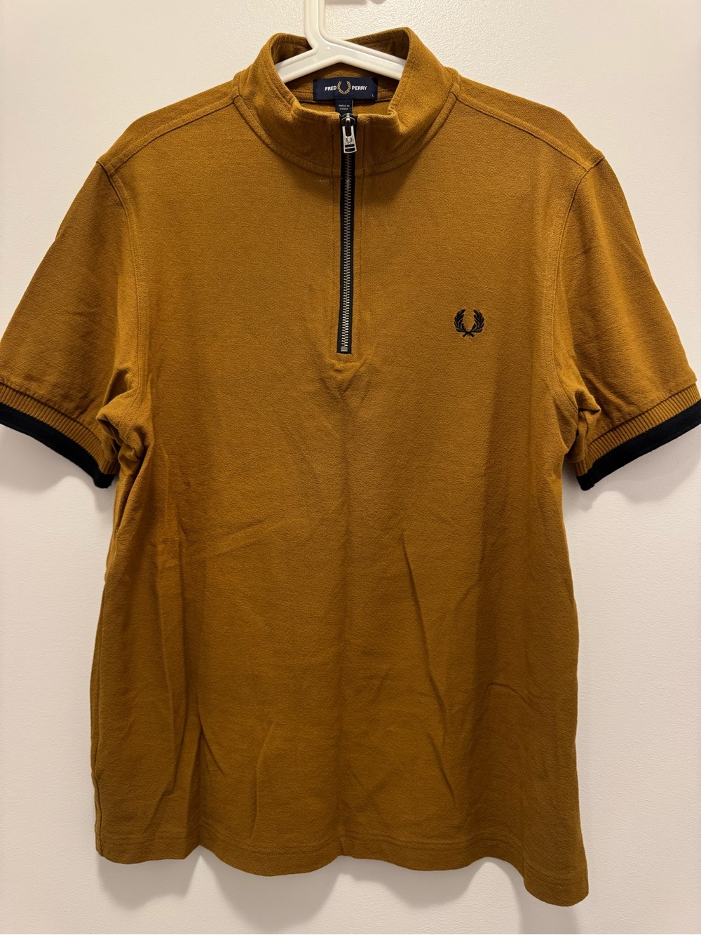 Fred Perry Men's quarter-Zip Polo with Black Trim